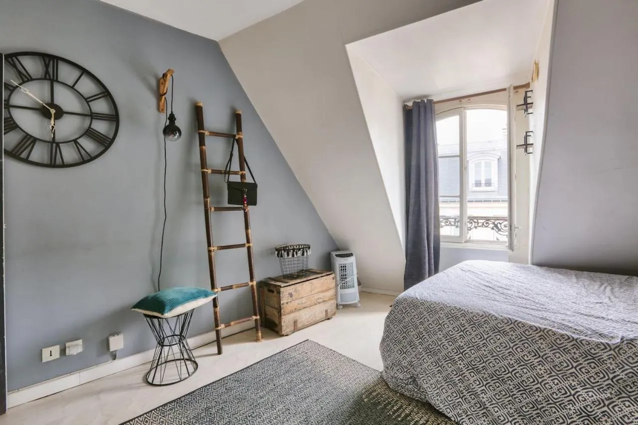 Cosy Apartment Near Champ De Mars Paris France